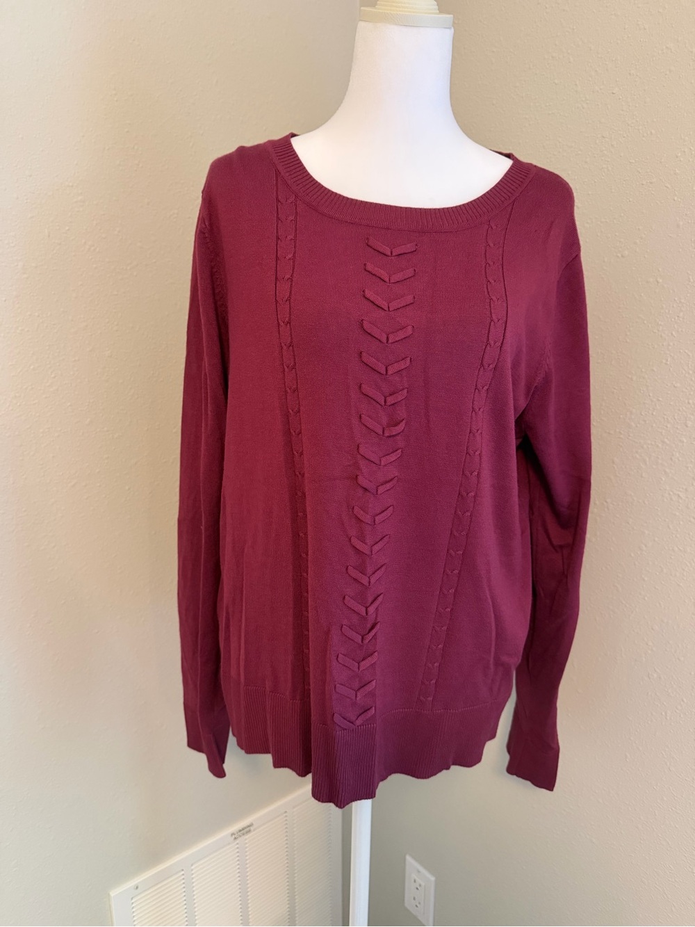 Women's Crewneck Cable-Accent Sweater - Wineberry